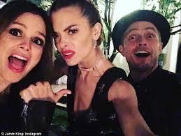 She had expressed interest in working in the dark knight trilogy, specifically in the role of catwoman, which was eventually played by anne hathaway in the dark knight rises in 2012. Rachel Bilson Reunites With Hart Of Dixie Costars Daily Mail Online