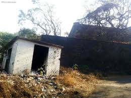 Sewri Fort and Sion Fort: Sorry State ...