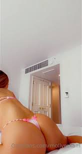 Watch online Mollyeskam - She got hips I gotta grip for, Solo, Big Tits on  X-video