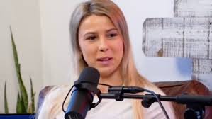 Fans concerned about Hawk Tuah girl after they notice detail