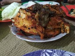 Ayam panggang bu setu gandu, magetan: Ayam Panggang Bu Setu Gandu Magetan Restaurant Reviews Photos Phone Number Tripadvisor