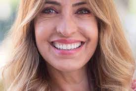 Cláudia jacques is an actress, known for clube paraíso (1993), a parede (2013) and os andrades (1994). O Sorriso Perfeito De Claudia Jacques Prof Doutor Armandino Alves