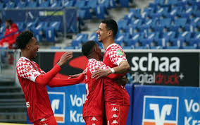 Fc köln won 10 direct matches.fsv mainz won 11 matches.7 matches ended in a draw.on average in direct matches both teams scored a 2.36 goals per match. Bundesliga Robert Glatzel Vom Fsv Mainz 05 Erzielt Das Fruheste Bundesliga Tor