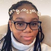 Erin Mceachern's Instagram, Twitter & Facebook