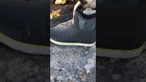 Huk has released their new rogue wave camo fishing boots designed specifically for anglers both out at sea and back on land. Huk Rogue Wave Boot Review Youtube