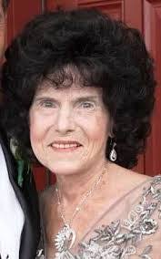 Donna Dimeglio's Instagram, Twitter & Facebook