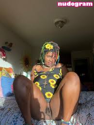 universallovvvve Фото утечки OnlyFans обнаженная №22 - Nudogram v2.1