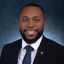 I am excited to announce that I have early committed to the PGY2 Ambulatory  Care Residency at UofL Health! I can't wait for the opportunity to continue  my training at UofL Health,