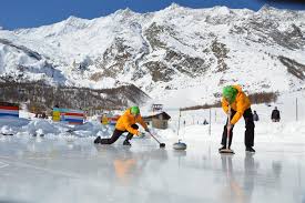 Charmante skidorpen én uitgestrekte skigebieden. Wintersport Met Kinderen Zwitserland