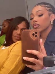 Profile for Alicia Mathews Walls