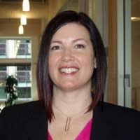 Renae Davis's Instagram, Twitter & Facebook