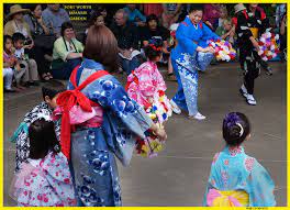 Fall Festival At The Fort Worth Japanese Garden Festival Fall Festival Women