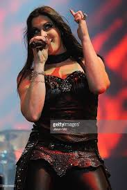Vocalist Floor Jansen Of Nightwish Performs At The Warfield Theater Female Guitarist Metal Girl Jansen
