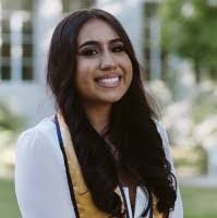 Priscilla Ferreira's Instagram, Twitter & Facebook