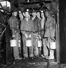 I somehow managed to get eight nvidia 1070 graphics cards, paying $400 for each, and began to build my first rig. 12 Crazy Facts About Life In 1910 America That Will Make You Appreciate Today A Lot Coal Miners Coal Mining Coal