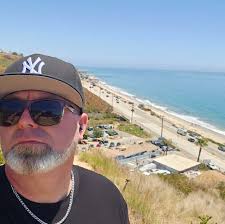 BREAKING NEWS VINCE MCMAHON HAS BEEN SPOTTED AT THE HEAT AND KNICKS  BASKETBALL GAME!