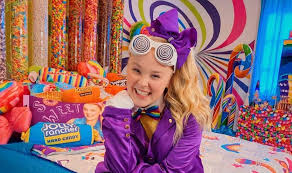 Jojo siwa rocks one of her signature bows during a few appearances in. Jojo Siwa Net Worth Height Age Affair Bio Wiki Facts More Veknow