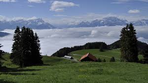 Други големи градове с икономическо и културно значение са. Shvejcariya Eto Raj 11 Dnej Feeriya