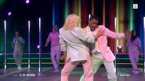 Nate Helene Dance Monkey Skal Vi Danse 2020 Youtube