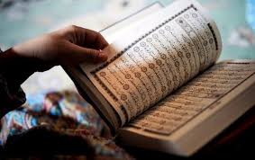 Dan dia lah yang maha kuasa lagi maha bijaksana. Menurut Nabi Inilah 8 Fadhilah Dan Khasiat Surat Al Hasyr Ayat 21 24 Yang Luar Biasa