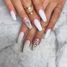 20 schone nail designs in weiss die sie lieben werden designs die lieben designs fashion nails coffin nails designs beautiful nail designs