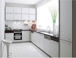 how to organize kitchen cabinets in an