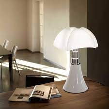 lampe salon design meilleur de lampe design pipistrello with lampe design pipistrello stunnin lamp white lamp shade table lamp