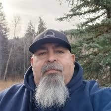 Looking for a low cost or even free (?) wedding officiant that can help my  lover and I get our marriage license!