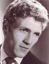 Celebrities with last name: Gilmore