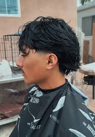 Erick Bustillos (@theebshow_)