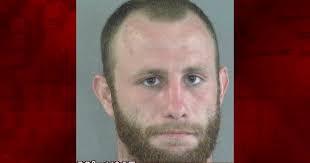 Man with suspended Kentucky license jailed after teen spotted without seat  belt