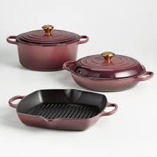 Sale Ends Soon Shop Le Creuset Signature Fig 5 Piece Set Clad In Smooth Enamel In Our Exclusive Shade Of Le Creuset Cookware Cookware And Bakeware Creuset