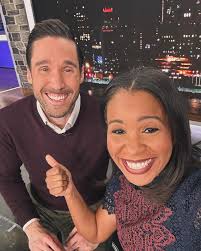 Look who's matchy matchy this morning! Didn't plan it. Never do. Happy  Thursday! #morningnews #morningtv #ootd