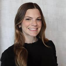 Tara Lightner's Instagram, Twitter & Facebook