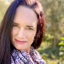 Amazon.com: Inside the Belly of the Beast: The Real Bosasa Story eBook :  Agrizzi, Angelo, Mitchell, Phillipa, Ferguson, Melinda: Kindle Store