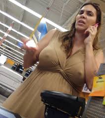 Fotógrafo Voyeur: Super Sexy Milf Marcando Pezones - Poringa!