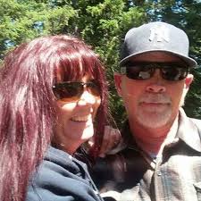 Has anyone had a concrete drive way done recently? If so how much did it  cost per square foot? I'm just trying to wrap my mind around a project will  cost. |