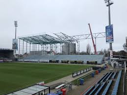 Hier siehst du das holstein stadion in kiel, ein stadion der 3. Anfahrt Und Informationen Zum Auswartsspiel In Kiel