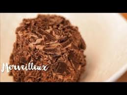 Recette Du Merveilleux Au Chocolat De Belgique Youtube Merveilleux Au Chocolat Recette Dessert Recette Merveilleux