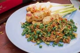 Sayur urap bali ini bisa. Resep Sate Ayam Lilit Dan Urap Khas Bali Sajian Nusantara Yang Menggugah Selera Keluarga Pikiran Rakyat Com