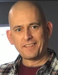 Jonathan Pearson's Instagram, Twitter & Facebook