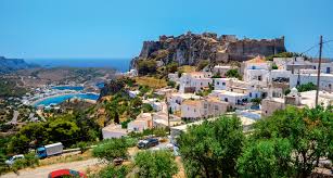 Κύθηρα από το ρήμα κεύθω, δηλαδή «κρύβω». Ursprungliches Kythira Traveltip