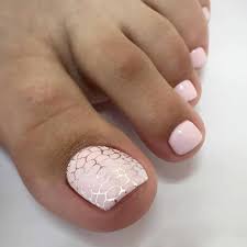 Match your hands and toes with this adorable looking violet explosion. 50 Cute Summer Toe Nail Art And Design Ideas For 2020