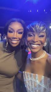 ❤️Taylor I love YOUUUU your my everything 🔌✈️, Outside in LA with me just  hits a little different 🔋, From 2019 -2024 ALL ACCESS GRANTED ,  👇👇👇👇👇👇👇👇, TAG 2-4 ppl YOU want to see with me BET WEEKEND IN ...