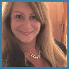 Robyn Pease's Instagram, Twitter & Facebook