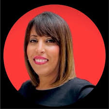 Clap de fin pour notre programme Carrière au Féminin ! 🎉 Ce fut une  expérience riche en apprentissage et en rencontres inspirantes 😍Vanessa  Drieu Virginie Roux Sandrine Malfettes Ouissal A.O AUDE… |