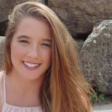 Libby Sartschev (@Lsartschev)