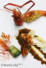 Proses membuat udang mayonaise cukup mudah dan praktis, siapapun dapat mencoba tambahkan udang yang sudah digoreng, aduk sampai rata dengan saus mayonaise, lalu tambahkan wijen. Resep Udang Enak Dentist Chef