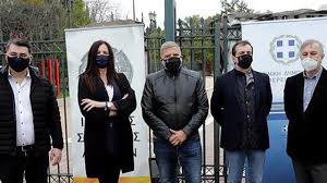 Καίγεται το πεδίον του άρεως, στην καρδιά της αθήνας! Sto Pedion Toy Arews Dienergh8hkan Deigmatolhptika Rapid Test Apo Tis Kinhtes Omades Episkepsewn Spiti