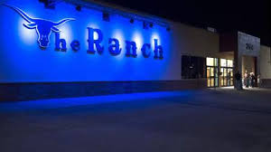 Fort myers river districtfort myers's fort myers river district neighborhood is known for its bars and restaurants, and entices visitors with attractions including centennial park and fort myers historical museum. Nachtleben In Fort Myers Exklusive Liste Fur Sie Traum Urlaub Florida